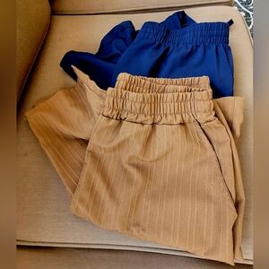 2 Pairs of Men's pants Size Large- preworn